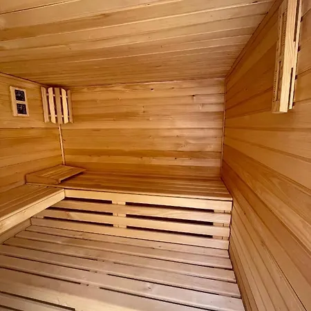 Halvany Vendeghaz Ferienhaus *